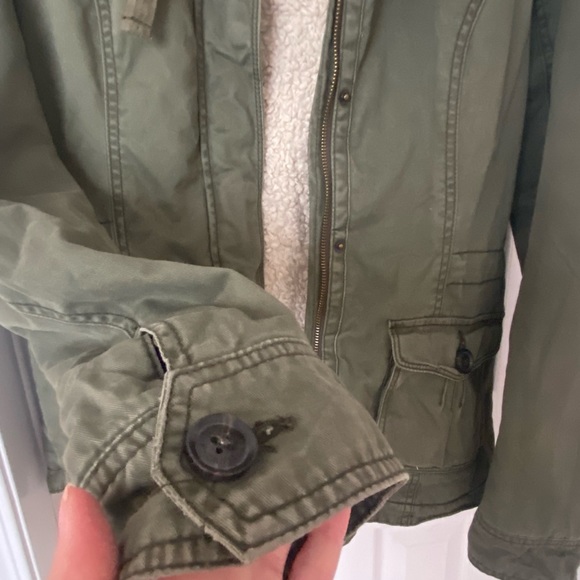 Hollister winter Jacket - Picture 6 of 6